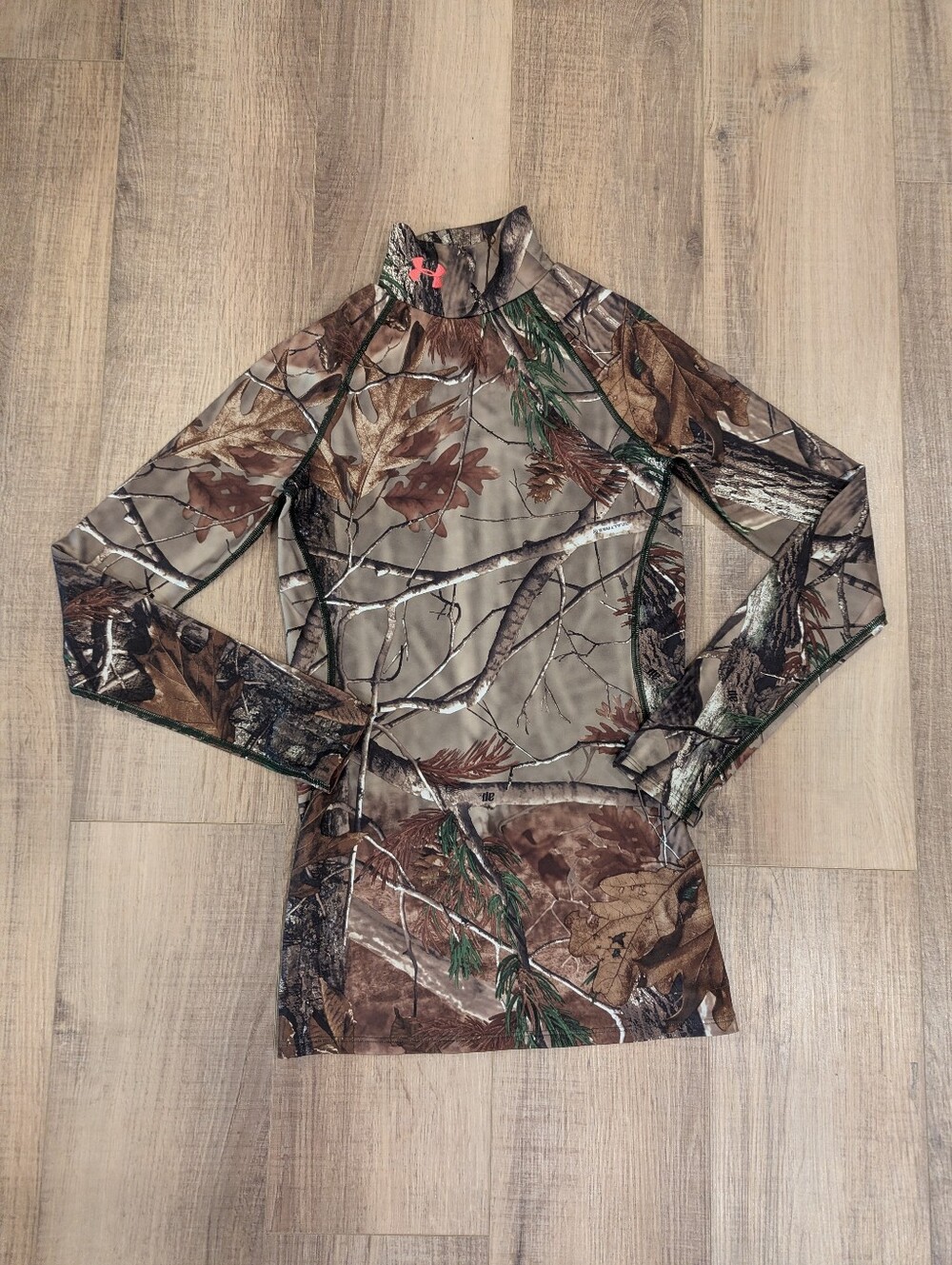 Under Armour ColdGear Scent Control Realtree Camo Base Layer Womens S